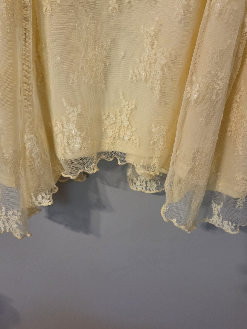 No Comment Women's Butter Yellow Floral Lace Slip Mini Dress Sz M Boho Coquette - Picture 5 of 9